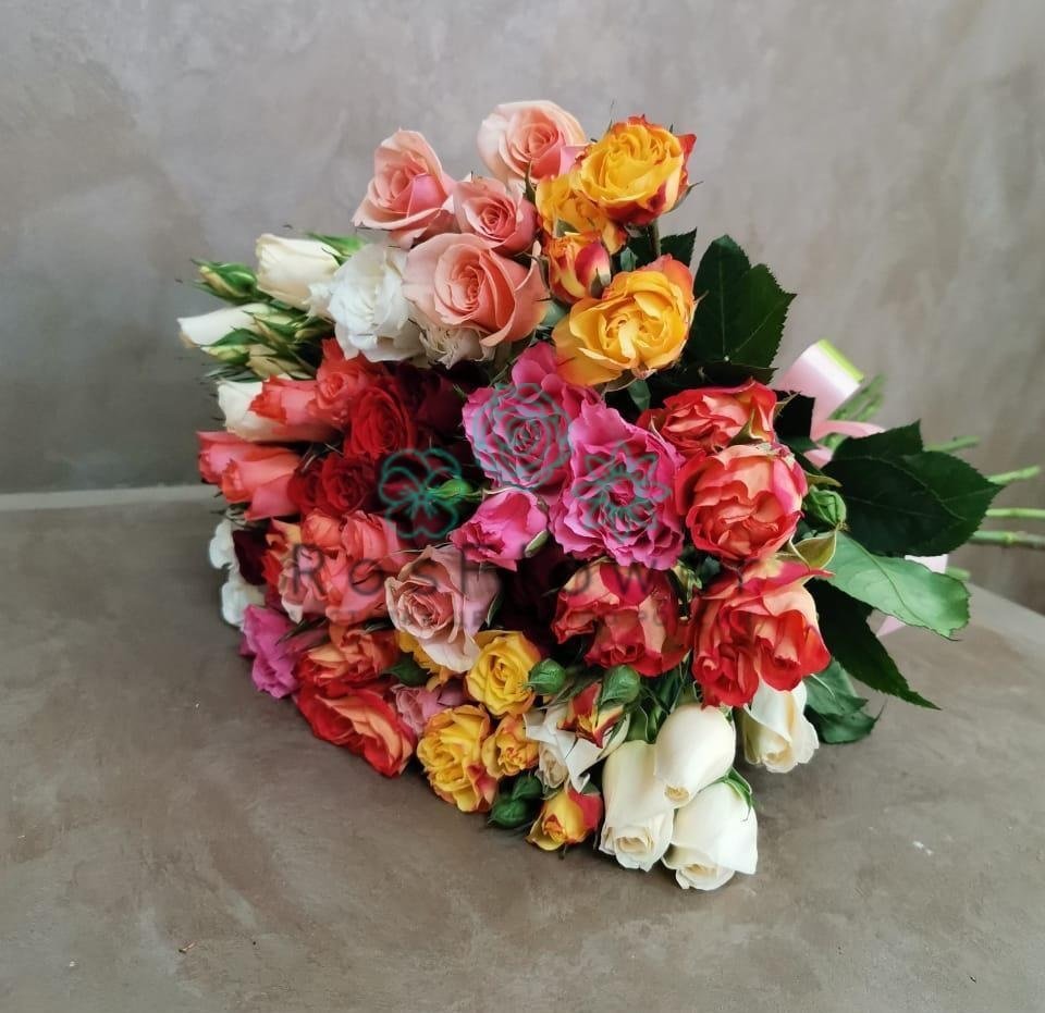 Букет цветов из: Розы в Сельцо Ленинградская область