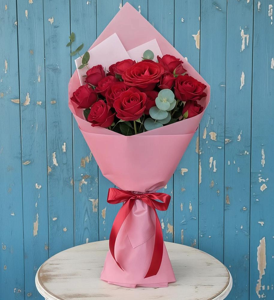 Букет цветов из: Розы в Сельцо Ленинградская область