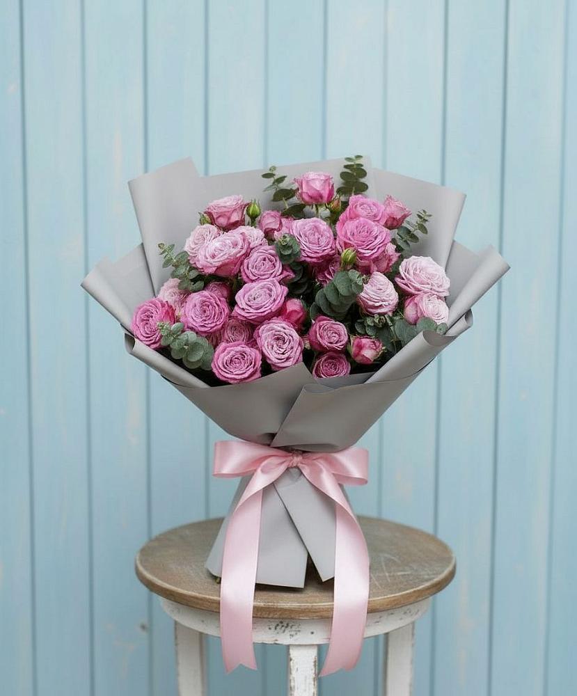 Букет цветов из: Розы в Сельцо Ленинградская область