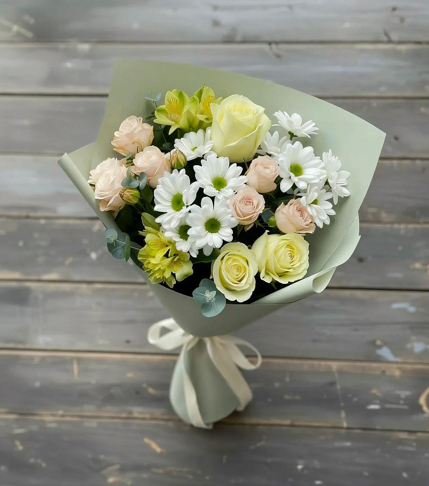 Букет цветов из: Альстромерии, Розы и Хризантемы в Сельцо Ленинградская область