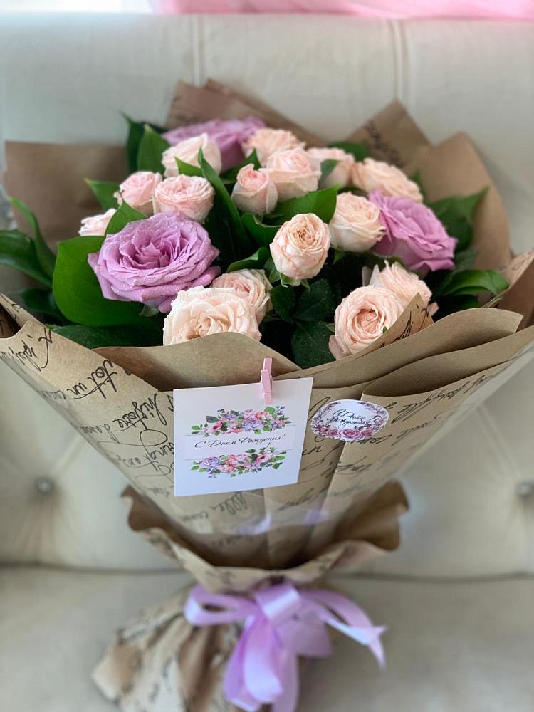 Букет цветов из: Розы в Сельцо Ленинградская область