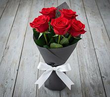Букет 5 Красных роз Эдлесс Лав #REPLACE_PRED# Сельцо Ленинградская область