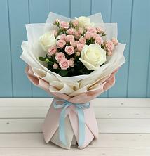 Букет цветов из:  Розы в Сельцо Ленинградская область