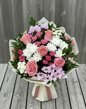 Букет цветов из:  Альстромерии, Гвоздики, Розы и Хризантемы в Сельцо Ленинградская область