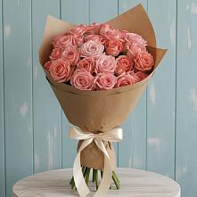 Букет цветов из:  Розы в Сельцо Ленинградская область