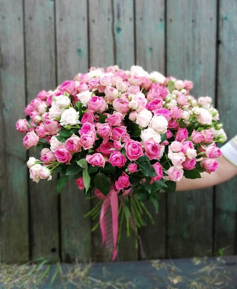 Букет Розовые кустовые розы Натали и Лав Лидия в Сельцо Ленинградская область