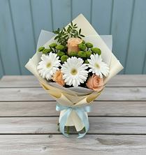 Букет цветов из:  Герберы, Розы и Хризантемы в Сельцо Ленинградская область