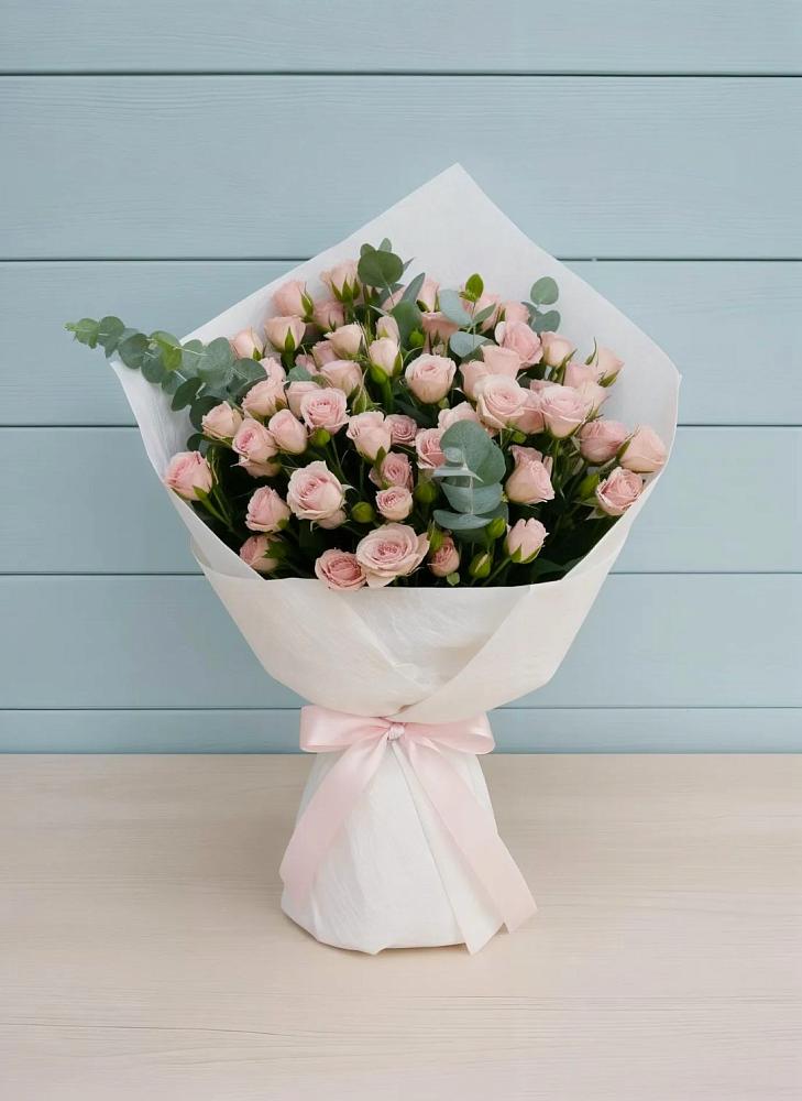 Букет цветов из: Розы в Сельцо Ленинградская область