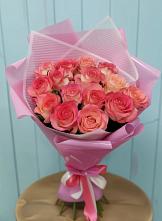 Букет 15 Розовых роз Равель в Сельцо Ленинградская область